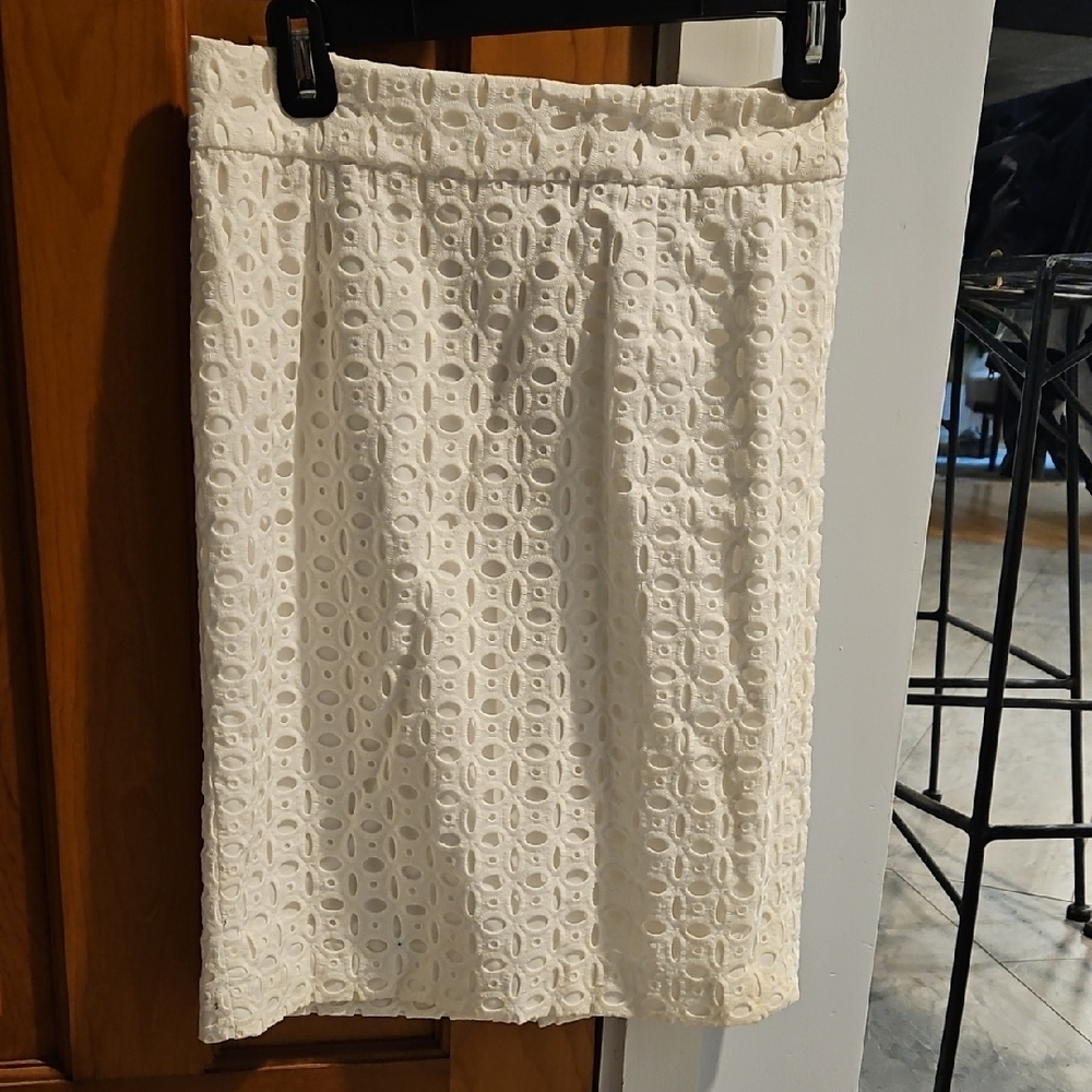 Banana Republic White Eyelet Pencil Skirt